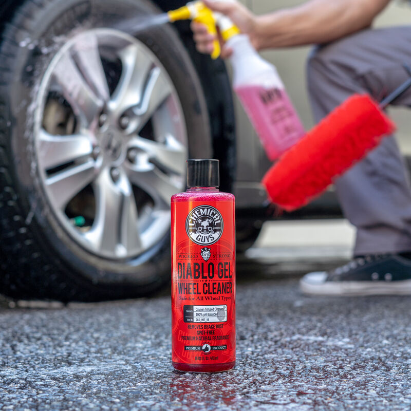 Concentrated Strength version of Diablo Wheel Cleaner (concentrated 3:1)
