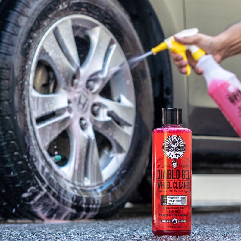 Concentrated Strength version of Diablo Wheel Cleaner (concentrated 3:1)
